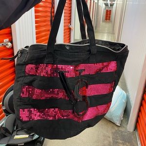 Pink vs bag